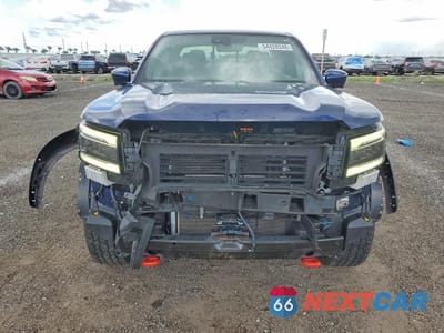 Piąte zdjęcie samochodu w środku: 2023 NISSAN FRONTIER PRO-X VIN:1N6ED1EJ2PN635801 - miniatura