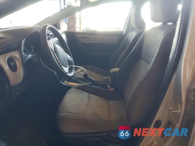 Zdjęcie 7 z 12 samochodu: 2017 TOYOTA COROLLA LE VIN:5YFBURHE9HP623362 - miniatura