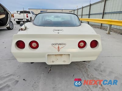 Zdjęcie 6 z 12 samochodu: 1981 CHEVROLET CORVETTE VIN:1G1AY8764BS402447 - miniatura