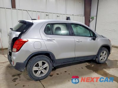 Trzecie zdjęcie samochodu z tyłu: 2017 CHEVROLET TRAX LS VIN:KL7CJNSB5HB183639 - miniatura