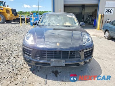 Piąte zdjęcie samochodu w środku: 2015 PORSCHE MACAN S VIN:WP1AB2A51FLB60687 - miniatura