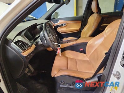 Zdjęcie 7 z 13 samochodu: 2017 VOLVO XC90 T6 VIN:YV4A22PL6H1181909 - miniatura
