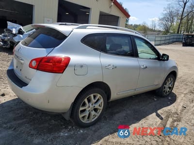 Trzecie zdjęcie samochodu z tyłu: 2013 NISSAN ROGUE S VIN:JN8AS5MVXDW109784 - miniatura