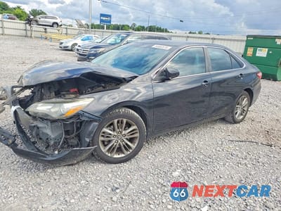 2017 TOYOTA CAMRY SE 4T1BF1FKXHU320786 - główne zdjęcie licytacji z USA - miniatura