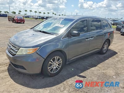 2011 HONDA ODYSSEY EXL 5FNRL5H69BB077880 - główne zdjęcie licytacji z USA - miniatura