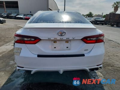 Zdjęcie 6 z 12 samochodu: 2021 TOYOTA CAMRY SE VIN:4T1G11AK3MU547968 - miniatura