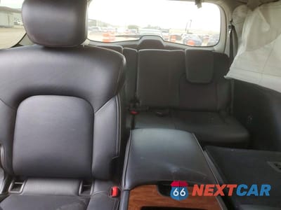 Zdjęcie 10 z 13 samochodu: 2019 INFINITI QX80 LUXE VIN:JN8AZ2NF4K9685982 - miniatura