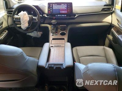 Zdjęcie 8 z 13 samochodu: 2023 TOYOTA SIENNA XLE VIN:5TDYRKEC0PS171765 - miniatura