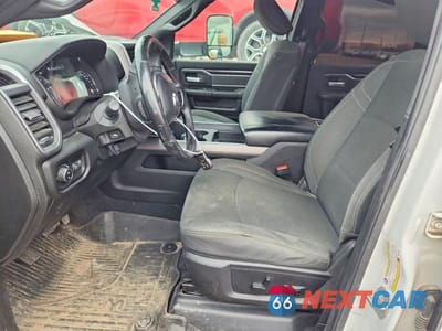 Zdjęcie 7 z 12 samochodu: 2019 RAM 3500 BIG HORN VIN:3C63RRHL4KG614965 - miniatura