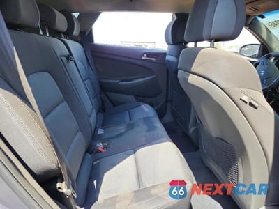 Zdjęcie 11 z 13 samochodu: 2017 HYUNDAI TUCSON SE VIN:KM8J33A41HU596234 - miniatura