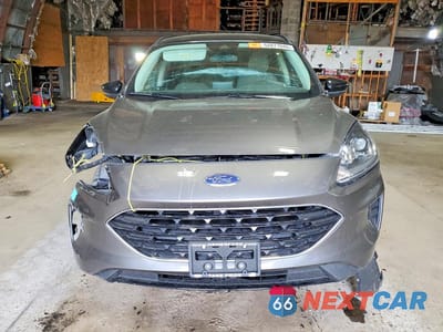 Piąte zdjęcie samochodu w środku: 2022 FORD ESCAPE SE VIN:1FMCU9G6XNUB65260 - miniatura