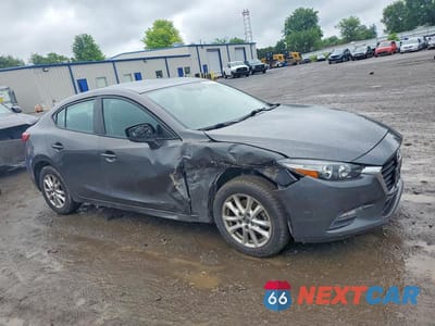 Czwarte zdjęcie samochodu z boku: 2017 MAZDA 3 SPORT VIN:3MZBN1U72HM147790 - miniatura
