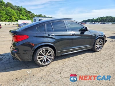 Trzecie zdjęcie samochodu z tyłu: 2018 BMW X4 XDRIVEM40I VIN:5UXXW7C52J0W63759 - miniatura