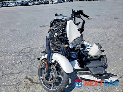 Drugie zdjęcie samochodu z przodu: 2025 HARLEY-DAVIDSON FLHX VIN:1HD1KB710SB637761 - miniatura