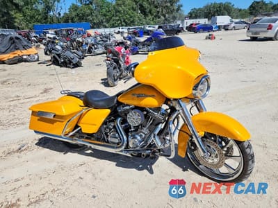 2013 HARLEY-DAVIDSON FLHX STREET GLIDE 1HD1KBM19DB667848 - główne zdjęcie licytacji z USA - miniatura