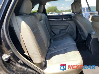 Zdjęcie 11 z 13 samochodu: 2011 KIA SORENTO SX VIN:5XYKW4A2XBG112168 - miniatura