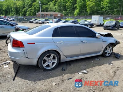 Trzecie zdjęcie samochodu z tyłu: 2004 ACURA TL VIN:19UUA66254A024399 - miniatura