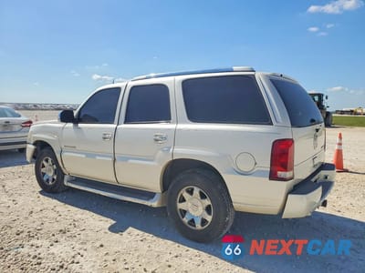 Drugie zdjęcie samochodu z przodu: 2005 CADILLAC ESCALADE LUXURY VIN:1GYEK63N95R239781 - miniatura