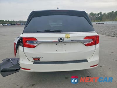 Zdjęcie 6 z 13 samochodu: 2018 HONDA ODYSSEY EXL VIN:5FNRL6H71JB055921 - miniatura