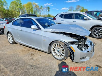 Czwarte zdjęcie samochodu z boku: 2013 BMW 328 I VIN:WBAKE3C54DE444863 - miniatura