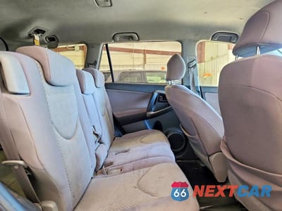 Zdjęcie 11 z 13 samochodu: 2006 TOYOTA RAV4 BASE VIN:JTMBD33V465015909 - miniatura