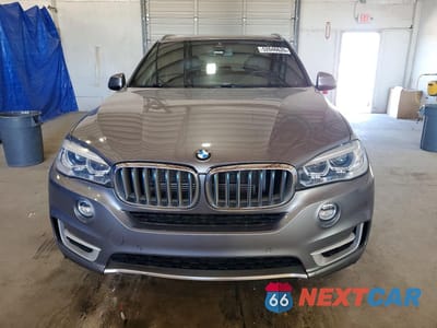 Piąte zdjęcie samochodu w środku: 2018 BMW X5 XDR40E VIN:5UXKT0C50J0W02064 - miniatura