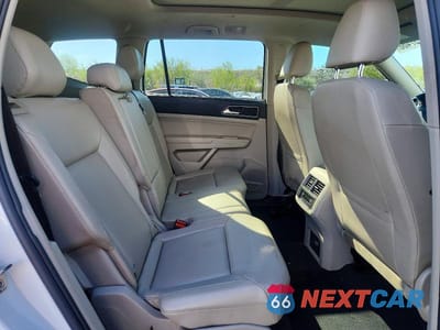 Zdjęcie 11 z 14 samochodu: 2018 VOLKSWAGEN ATLAS SEL VIN:1V2RR2CA5JC545333 - miniatura
