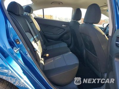 Zdjęcie 10 z 12 samochodu: 2014 KIA FORTE EX VIN:KNAFX4A80E5112421 - miniatura