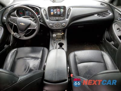 Zdjęcie 8 z 12 samochodu: 2017 CHEVROLET MALIBU LT VIN:1G1ZE5ST9HF244082 - miniatura
