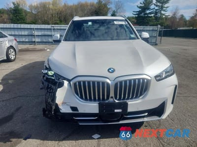 Piąte zdjęcie samochodu w środku: 2026 BMW X5 XDRIVE40I VIN:5UX23EU02T9400518 - miniatura