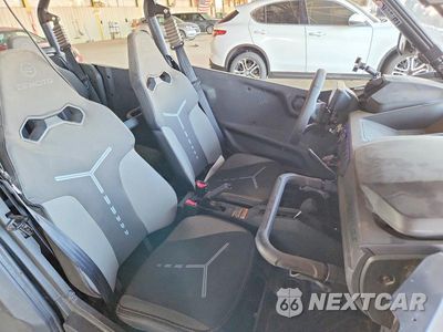 Piąte zdjęcie samochodu w środku: 2024 CFMOTO ZFORCE UTILITY VEHICLE VIN:LCELV1ZU3R6002006 - miniatura