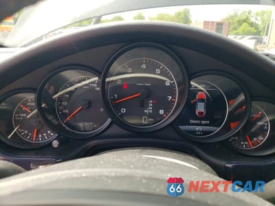 Zdjęcie 9 z 12 samochodu: 2016 PORSCHE PANAMERA 2 VIN:WP0AA2A72GL000969 - miniatura