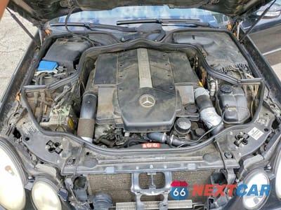 Zdjęcie 11 z 12 samochodu: 2005 MERCEDES-BENZ E 500 VIN:WDBUF70J65A692492 - miniatura