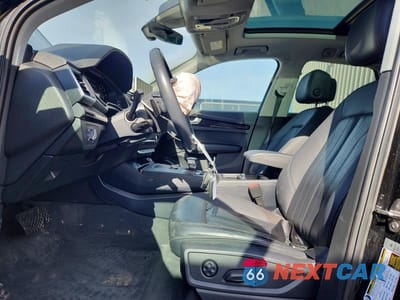 Zdjęcie 7 z 14 samochodu: 2018 AUDI Q5 PREMIUM PLUS VIN:WA1BNAFY0J2055349 - miniatura