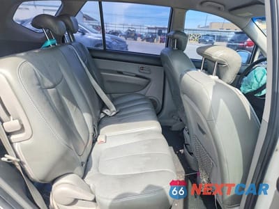 Zdjęcie 11 z 13 samochodu: 2008 KIA RONDO LX VIN:KNAFG525987171888 - miniatura