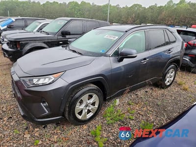 2021 TOYOTA RAV4 XLE 2T3P1RFV2MC238146 - główne zdjęcie licytacji z USA - miniatura