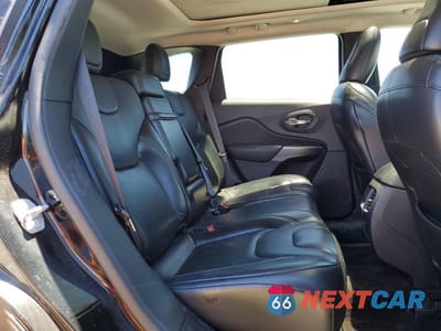 Zdjęcie 11 z 13 samochodu: 2019 JEEP CHEROKEE LIMITED VIN:1C4PJMDXXKD237312 - miniatura