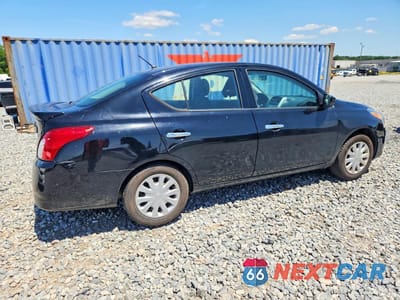 Trzecie zdjęcie samochodu z tyłu: 2019 NISSAN VERSA SV VIN:3N1CN7AP4KL878056 - miniatura