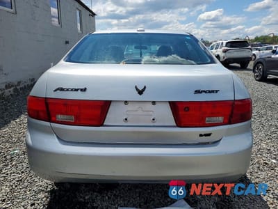 Zdjęcie 6 z 12 samochodu: 2005 HONDA ACCORD EX VIN:1HGCM66555A076906 - miniatura