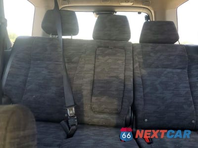 Zdjęcie 10 z 13 samochodu: 2003 HONDA CR-V LX VIN:JHLRD68413C000679 - miniatura