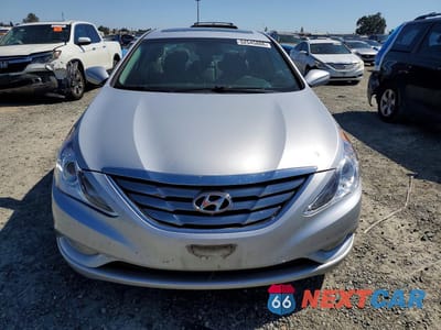 Piąte zdjęcie samochodu w środku: 2011 HYUNDAI SONATA SE 2.0T VIN:5NPEC4AB8BH173386 - miniatura