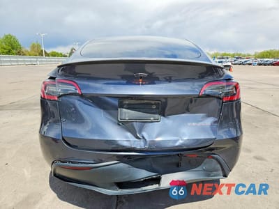 Zdjęcie 6 z 12 samochodu: 2022 TESLA MODEL Y VIN:7SAYGDEF9NF452401 - miniatura