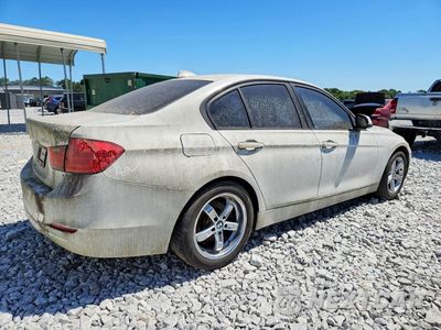 Piąte zdjęcie samochodu w środku: 2013 BMW 3 SERIES VIN:WBA3C1G54DNR49570 - miniatura