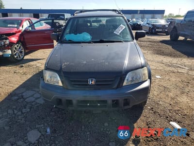 Piąte zdjęcie samochodu w środku: 1999 HONDA CR-V LX VIN:JHLRD1841XC067968 - miniatura