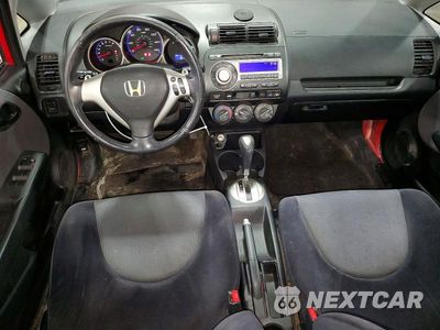 Zdjęcie 8 z 14 samochodu: 2007 HONDA FIT S VIN:JHMGD38607S053016 - miniatura