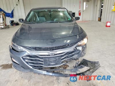 Piąte zdjęcie samochodu w środku: 2020 CHEVROLET MALIBU LT VIN:1G1ZD5ST5LF031447 - miniatura