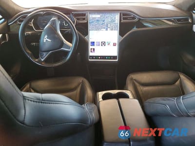 Zdjęcie 8 z 13 samochodu: 2016 TESLA MODEL S VIN:5YJSA1E29GF128870 - miniatura