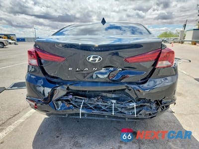 Zdjęcie 6 z 12 samochodu: 2019 HYUNDAI ELANTRA SEL VIN:5NPD84LF2KH463944 - miniatura