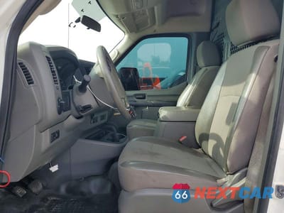 Zdjęcie 7 z 13 samochodu: 2020 NISSAN NV 3500 HD SV VIN:1N6AF0LY6LN808197 - miniatura