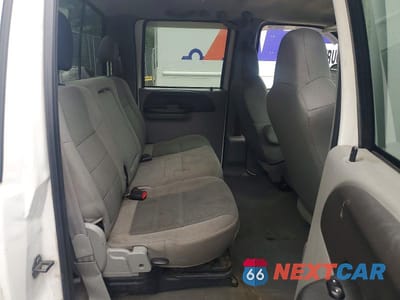 Zdjęcie 11 z 13 samochodu: 2006 FORD F250 SUPER DUTY VIN:1FTSW21P26EC74438 - miniatura